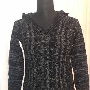 NWT Juniors black chenille hooded sweater